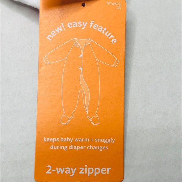 Just One You Made By Carter's Baby Size 6 Month Dark Santa Footed Pajama New - Picture 14 of 16